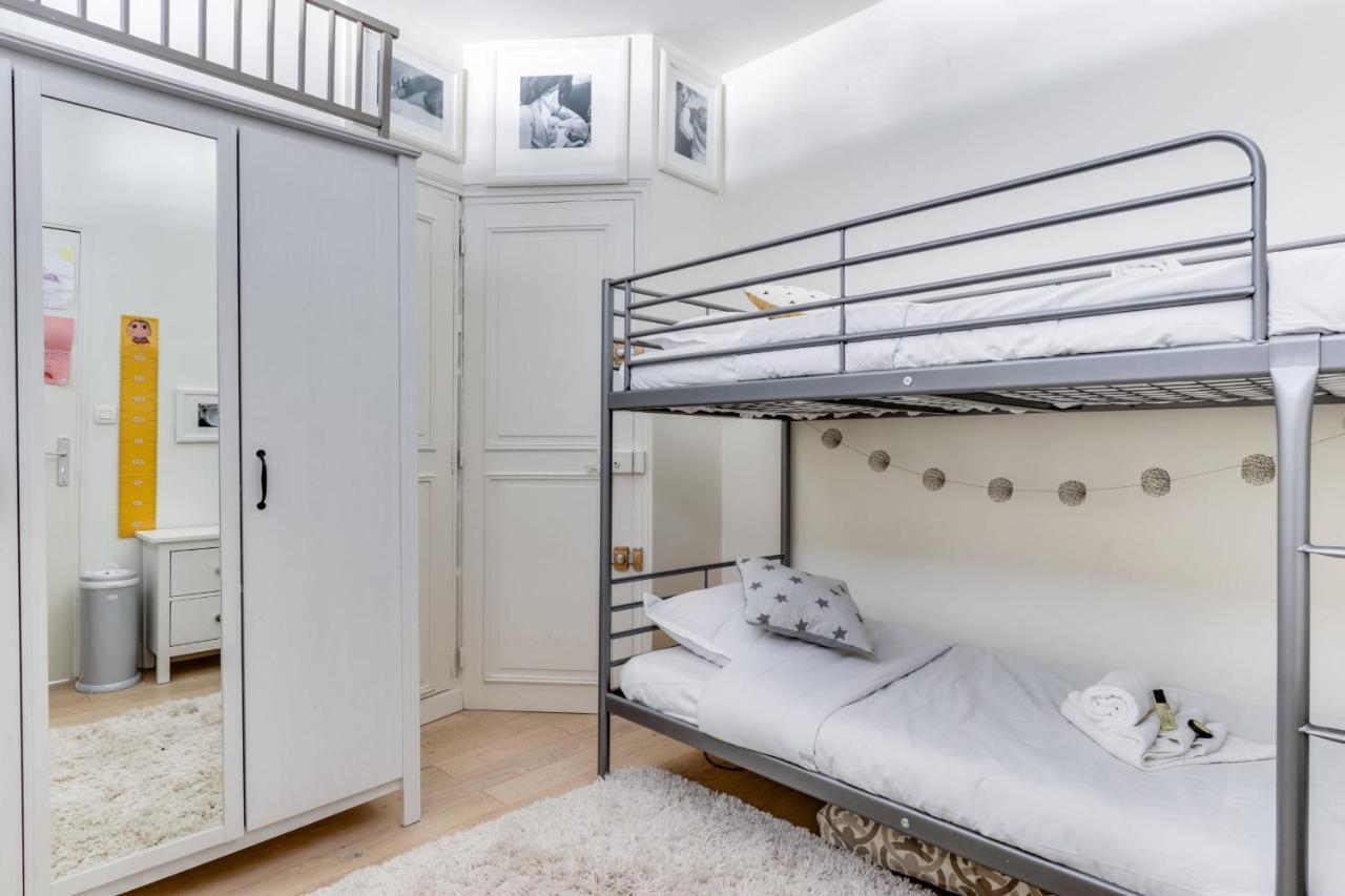 Guestready - Appartement Terrasse Vue Tour Eiffel パリ エクステリア 写真